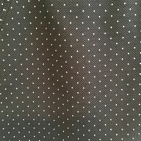 NWOT - Loft textured mini skirt - Picture 5 of 8